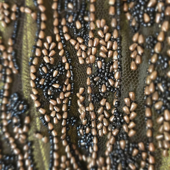 Gorgeous top - Picture 5 of 13